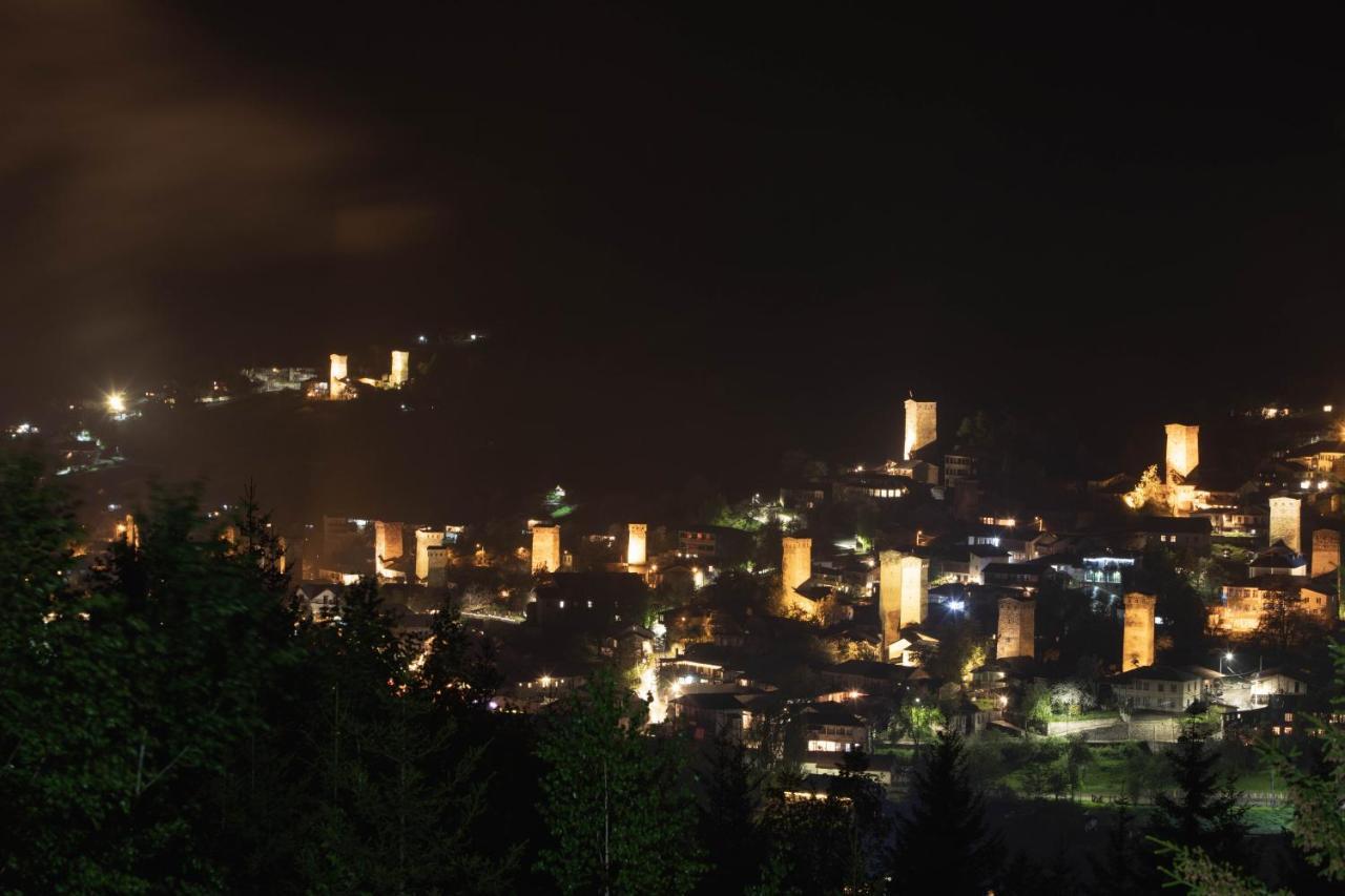 "Panorama" Kakhri Hotel Mestia Eksteriør billede