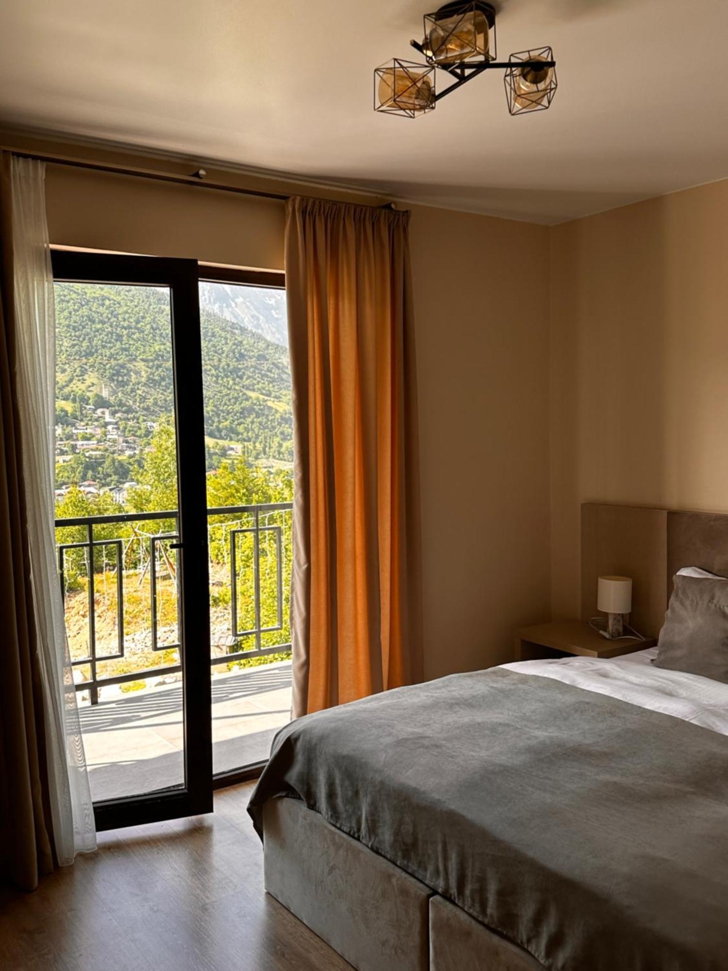 "Panorama" Kakhri Hotel Mestia Eksteriør billede